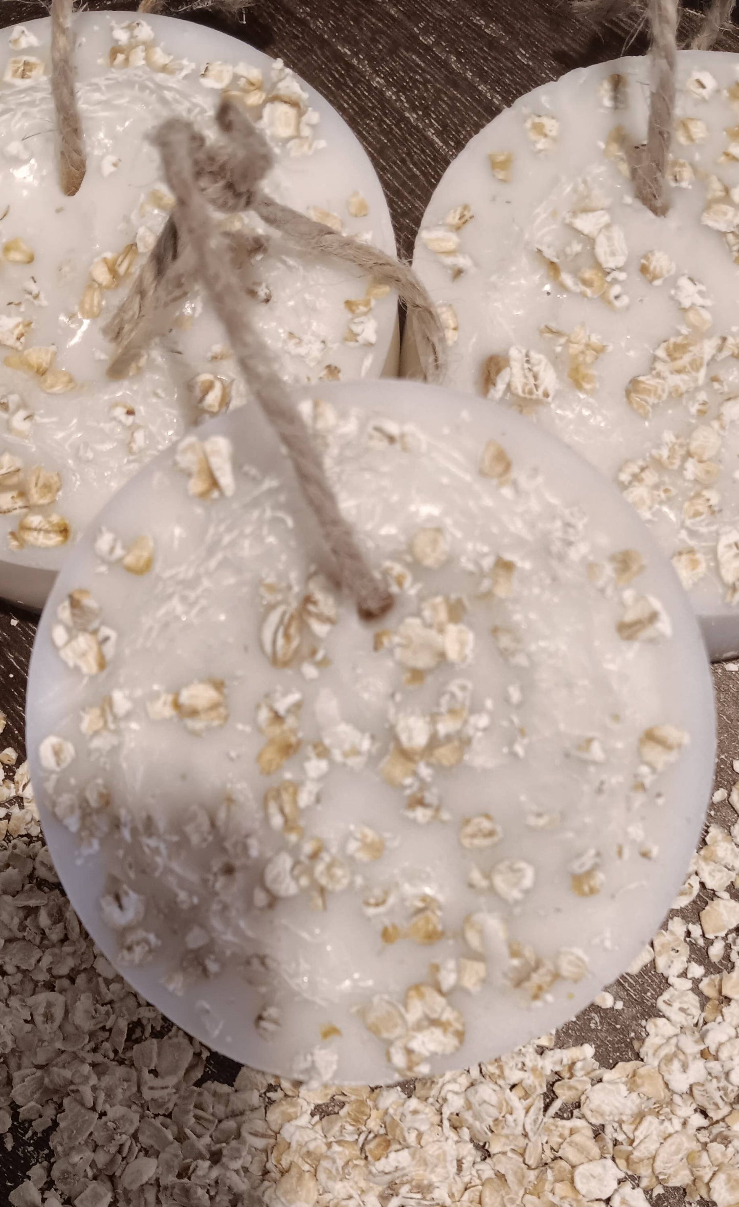 Natural Goats Milk Oatmeal & Honey Loofah Soap