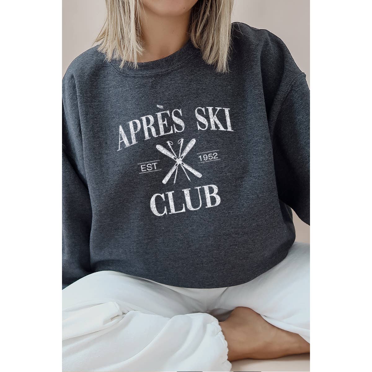 APRES SKI CLUB VINTAGE GRAPHIC SWEATSHIRTS