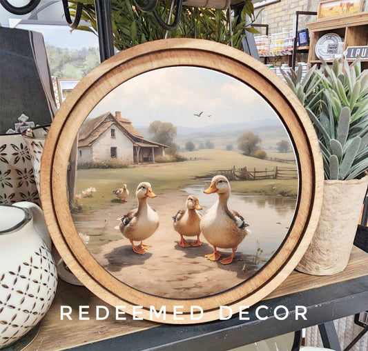 8" Round Farmhouse Ducks Art