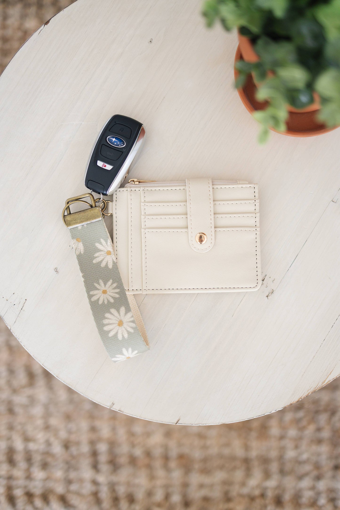 Leather Keychain Wallet with Wrist Lanyard – Card Holder, ID Case, Key Fob Wallet, Small Wallet for Women