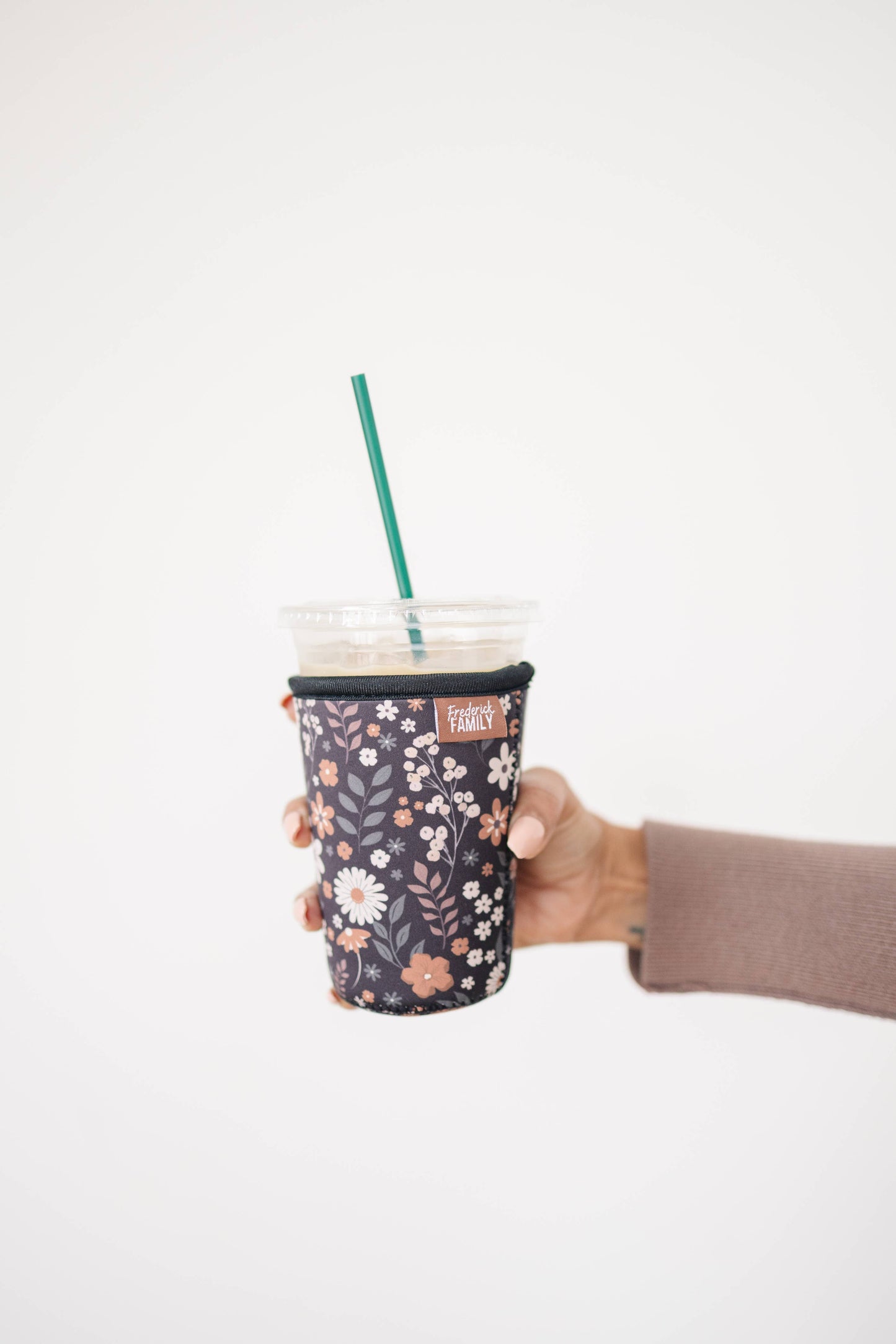 Iced Coffee Drink Sleeve, Beverage Cup Sleeve: #18 brown checker